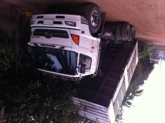 ขายด่วน Hino Mega 260 แรง ปี48 ขายด่วน Hino Mega 260 แรง ปี48