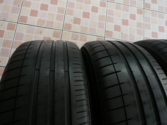 ขายยาง MICHELIN PILOTSPORT3 205-55-16 ปี4210 (1ชุด) ขายยาง MICHELIN PILOTSPORT3 205-55-16 ปี4210 (1ชุด)