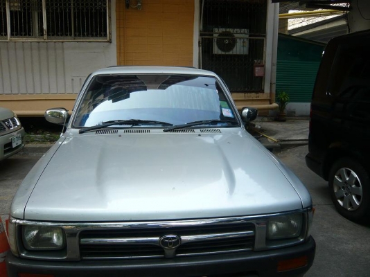 ขาย TOYOTA HILUX MIGHTY-X  รุ่น  X-TRA CAP ปลายปี 95