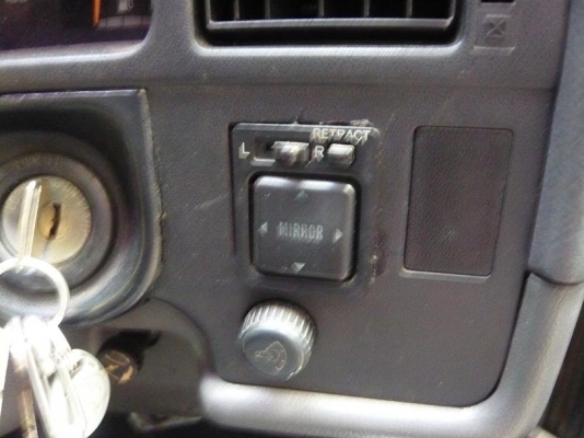 ขาย TOYOTA HILUX MIGHTY-X รุ่น X-TRA CAP ปลายปี 95 ขาย TOYOTA HILUX MIGHTY-X รุ่น X-TRA CAP ปลายปี 95