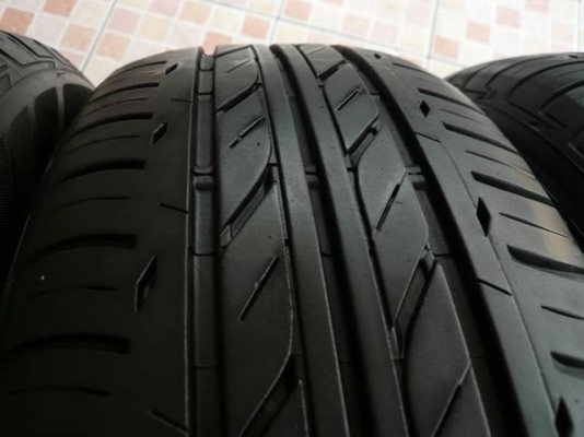 ขายยาง BRIDGESTONE ECOPIA 215-60-16 กลางปี12 (1ชุด)