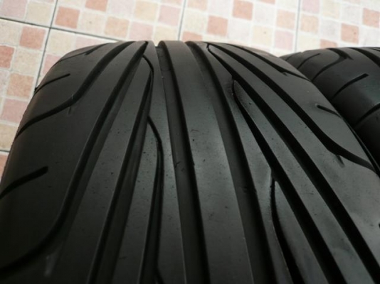 ขายยาง----215-45-17----ปลายปี10 ดอกเต็ม (1คู่)