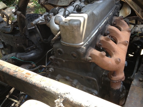 ขายรถ 6 ล้อดั้ม 110 แรงราคาเบาๆ สภาพพร้อมใช้งาน