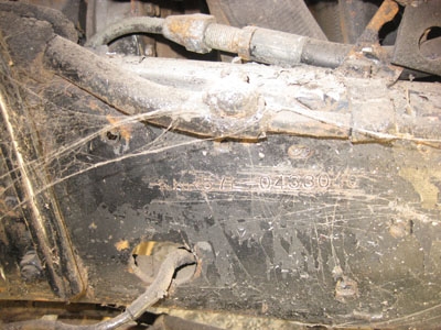 ขายหกล้อโดยสาร NKR 110 สภาพดี มีแนนซ์ให้ยอด 250000 Tel. 088-4501277