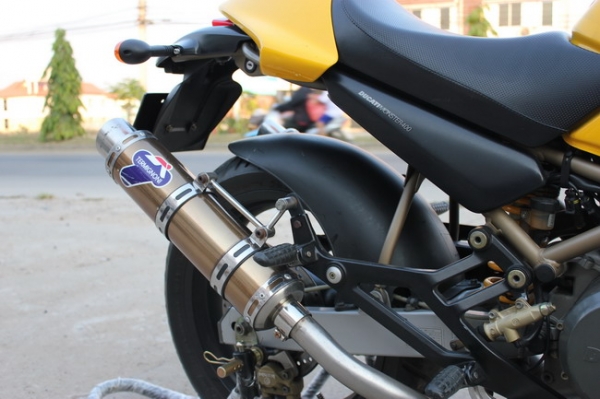 ขาย DUCATI M400 ปี2001 สรรพสามิต ท่อแต่งคู่ สวยกิ๊บ