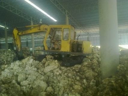 ขายแม็กโคร MITSUBHI MS100 สภาพพร้อมใช้งาน เครื่องปั้มดี เอกสารสัญญาซื้อขาย