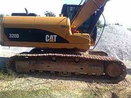 รถแบคโฮ  CAT 320D      6000 กว่า ซม.  ( รถห้างแท้ ) สนใจติดต่อ 081 - 6079515