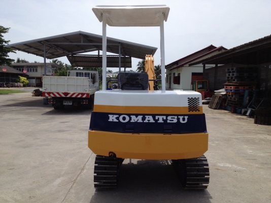 ขาย รถแบคโฮล KOMATSU PC30-6 มือสองจากญี่ปุ่น นำเข้าเอง ทำสีใหม่