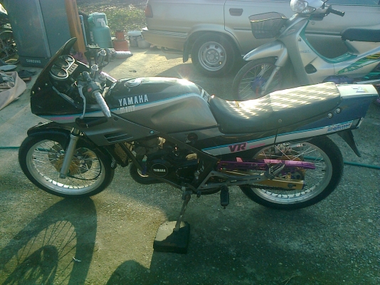 ขายด่วน yamaha tzr ทำใหม่เกือบท้ังคัน(ลดราคาแล้วไม่ได้ใช้)