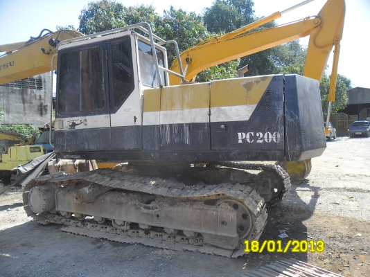 ขายแม็กโครKOMTASU-PC-200-5ไฟฟ้าครบพร้อมใช้ขายถูกเอกสารเล่มทะเบียน