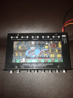 ต้องการขายปรีแอมป์ สอบถามได้ 0855977404 นพครับ.