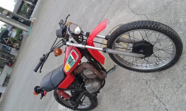 yamaha dt125โช๊คคู่