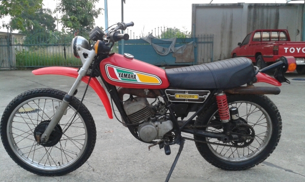 yamaha dt125โช๊คคู่