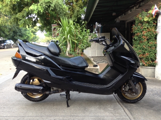 ด่วนๆเลยนะครับ Yamaha Majesty250 อินวอย์ ด่วนๆเลยนะครับ Yamaha Majesty250 อินวอย์