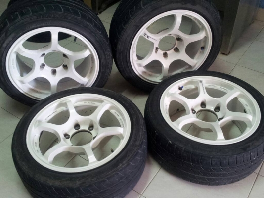 ขาย rc2 หน้า8 พร้องยาง 225/45 /17 ยางปี 11 แถม ปี 08 ให้อีก 2เส้น หลัง9 245/45/17 ปี12 สีเดิม ไม่เคย ซ่อม ขาย10000 ใกล้ๆ วิ่งส่งให้ 0894445594