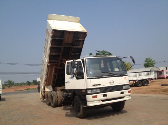 ขายตามสภาพ 10 ล้อ HINO สิงห์ไฮเทค กระบะดั้มพ์ดิน 260 แรงม้าระบบน้ำมัน รถวิ่งอยู่ พร้อมเล่มครับ สนใจโทรเลย ขายตามสภาพ 10 ล้อ HINO สิงห์ไฮเทค กระบะดั้มพ์ดิน 260 แรงม้าระบบน้ำมัน รถวิ่งอยู่ พร้อมเล่มครับ สนใจโทรเลย