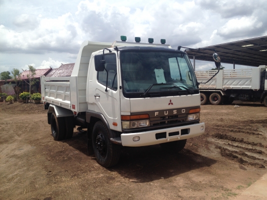 ขายถูก MITSUBISHI FIGTHER กระบะดั้มพดิน 3.80 เมตร ทำใหม่ทั้งคันรับประกัน เครื่อง เกียร์ แอร์ เฟืองท้ายระบบไฟระบบ เบรค ลมคลัช ช่วงล่าง นาน 1 เดือน มีทั้งแบบเก็บงานใหม่เช็คใหม่และแบบตามสภาพ091-8790642 คุณสุขเกษม