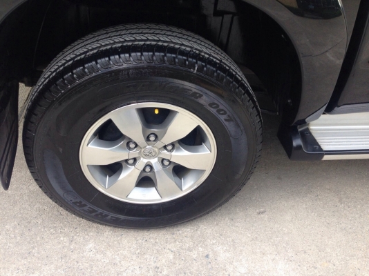 รถยนต์โตโยต้าพรีรันเนอร์4ประตู รถยนต์โตโยต้าพรีรันเนอร์4ประตู