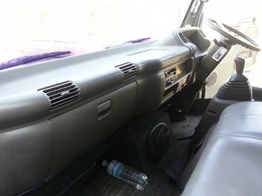 ขายหกล้อ 120 แรง ฝาขาว ขายหกล้อ 120 แรง ฝาขาว