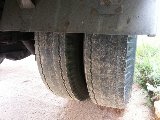 ขายหกล้อ 120 แรง ฝาขาว ขายหกล้อ 120 แรง ฝาขาว