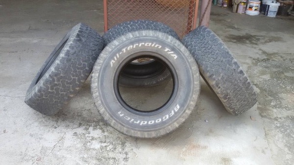 ขายยาง BF ALL 30 × 9.5R15 ปี 11 ขายยาง BF ALL 30 × 9.5R15 ปี 11