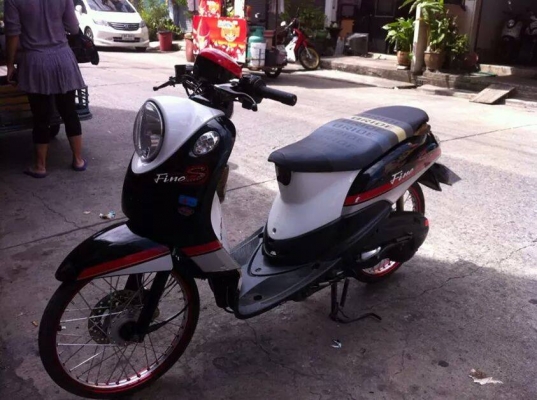 Fino ปี 53 รถบ้าน เครื่องดีมาก เสียงเงียบกริบ ภายนอกตามรูป มีเล่ม เอกสารพร้อม