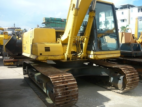 รถขุด Komatsu PC120-6 รถเก่านอก  นำเข้าจากญี่ปุ่น ระบบไฟฟ้าครบ สภาพเดิมๆ