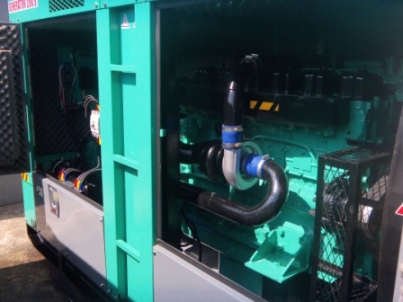 เครื่องปั่นไฟนำเข้าMITSUBISHI  200 Kva.รับประกัน 12 เดือน