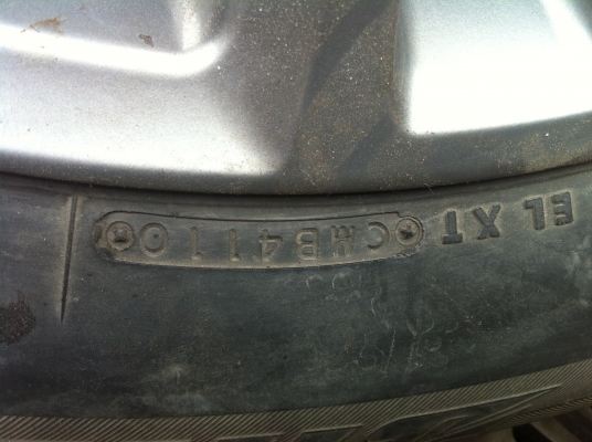 ขายล้อ  fortuner trd แท้ติดรถ ขอบ 18 พร้อมยาง 10     15000 บาท