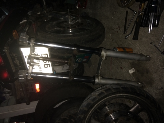 ขายชุดหน้า หลัง FZR750 ทั้งชุด 0816453666 โอ๋ ขายชุดหน้า หลัง FZR750 ทั้งชุด 0816453666 โอ๋