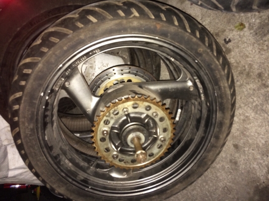 ขายชุดหน้า หลัง FZR750 ทั้งชุด 0816453666 โอ๋ ขายชุดหน้า หลัง FZR750 ทั้งชุด 0816453666 โอ๋