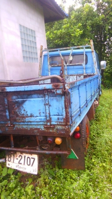 ขาย 4 ล้อ isuzu 74 แรง ทะเบียนขาด ปี54 ถูกกว่าอีแต๋น