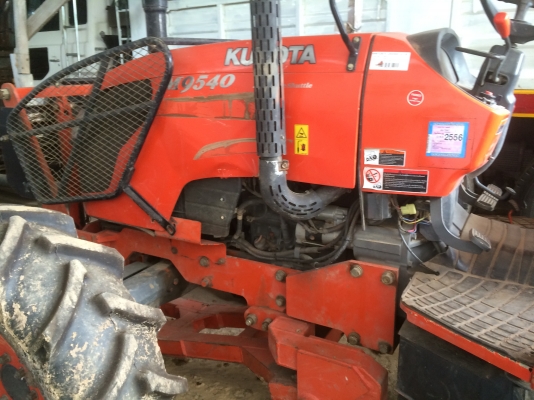 ขายคูโบต้า M9540 ค่อนข้างใหม่ ลดราคาเหลือ คันละ 900,000 บาท