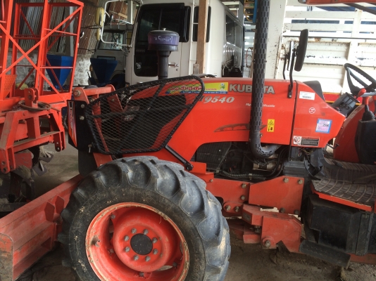 ขายคูโบต้า M9540 ค่อนข้างใหม่ ลดราคาเหลือ คันละ 900,000 บาท