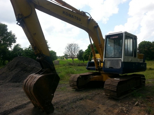 ขายแบคโคKOMATSU PC120-3 เครื่องดี ช่วงล่างดี ปั้มดี แอวแน่น ไม่โหลด โซ่ดี บูมอาร์มดี ทำงานเร็ว สนใจโทร090-8588220คุณนะ ID:narong498 หรือwww.truck.in.th/498