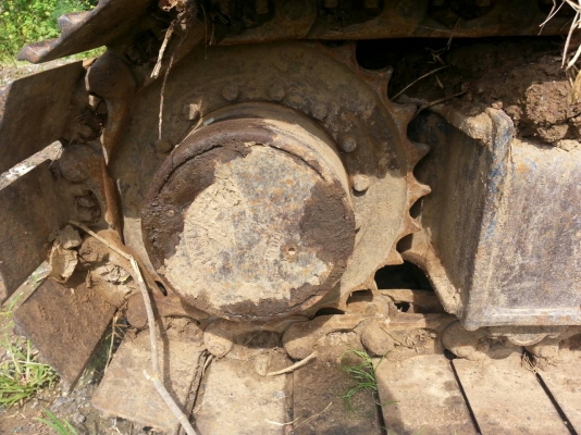 ขายแบคโคKOMATSU PC120-3 เครื่องดี ช่วงล่างดี ปั้มดี แอวแน่น ไม่โหลด โซ่ดี บูมอาร์มดี ทำงานเร็ว สนใจโทร090-8588220คุณนะ ID:narong498 หรือwww.truck.in.th/498