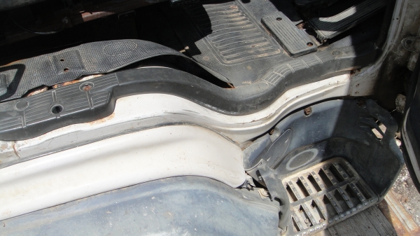 หัวรถ ISUZU DECA บางๆเดิมๆไม่เคยทำสี ภายในสวยมาก ของครบ พึ่งยกลง ขายราคาถูก หัวรถ ISUZU DECA บางๆเดิมๆไม่เคยทำสี ภายในสวยมาก ของครบ พึ่งยกลง ขายราคาถูก