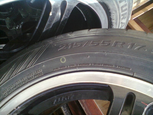 แม็กพร้อมยาง 215 55 17 1ชุด