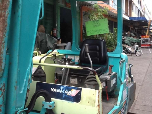 SALE___รถขุด YANMAR B27-2B  พร้อมลายหัวกระแทก รถปี 1997 From Japan สภาพสวย พร้อมใช้งาน