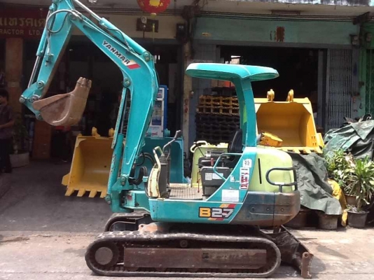 SALE___รถขุด YANMAR B27-2B  พร้อมลายหัวกระแทก รถปี 1997 From Japan สภาพสวย พร้อมใช้งาน