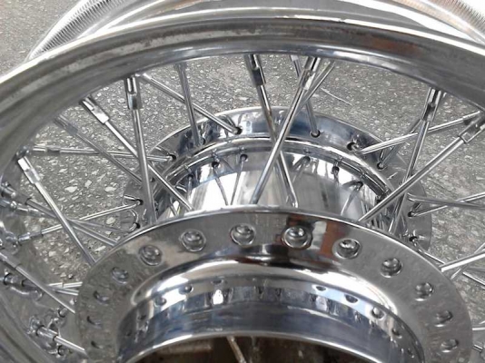 ขายล้อหลัง steed 400