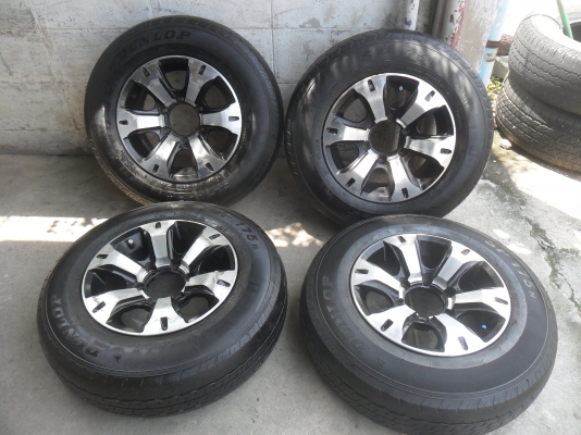 ล้อแม็ก 15นิ้ว 6รู พร้อมยาง 195/80R15ปี10 สวยๆ ดึงๆ 4 ล้อราคา 6900 บาท