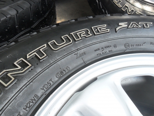 ล้อกะทะ 16นิ้ว 6รู พร้อมยาง 265/75R16ปี11 สวยๆ 4 ล้อ ราคา 6900 บาท