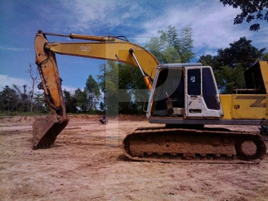 ขายรถตักแบ็คโค KOBELCO200// มาร์คทรู สภาพเต็ม เอวแน่น โซ่หนา ทำงานเร็วไม่โหลด แอร์เย็น บูมสวย สภาพพร้อมลุยงาน ทำงานดีเครื่องดีเดิม6D31 ปั๊ม K3V
