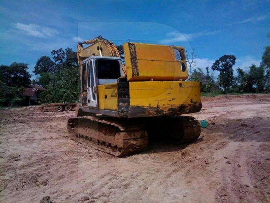 ขายรถตักแบ็คโค KOBELCO200// มาร์คทรู สภาพเต็ม เอวแน่น โซ่หนา ทำงานเร็วไม่โหลด แอร์เย็น บูมสวย สภาพพร้อมลุยงาน ทำงานดีเครื่องดีเดิม6D31 ปั๊ม K3V