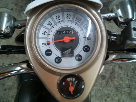 scoopy i ปี 53 กท524 ขาวน้ำตาล 21,000