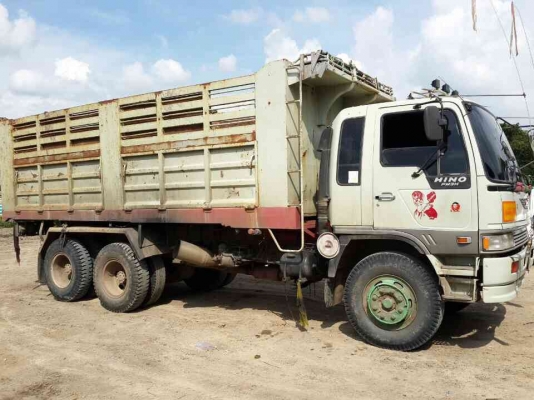 ขายรถ 10 ล้อ 2 เพลา ดั้ม กระบะเหล็ก HINO FM3HNLA เครื่องเดิม 195 เกียน์เดิม มีลายลากลูก ราคา 850000 ด่วนๆ สนใจโทรจองเลย