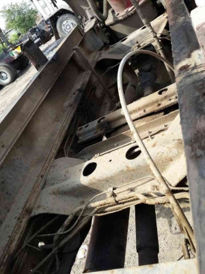 ขายรถ 10 ล้อ 2 เพลา ดั้ม กระบะเหล็ก HINO FM3HNLA เครื่องเดิม 195 เกียน์เดิม มีลายลากลูก ราคา 850000 ด่วนๆ สนใจโทรจองเลย