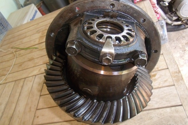 ขาย Auto Diff lock พร้อมเฟือง 10/43 โตต้า 9500 บ.089-8800701