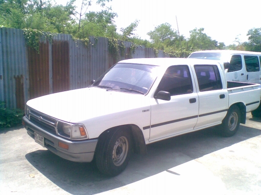 ขายรถกะบะ 4 ประตูยี่ห้อ โตโยต้า ไฮลักซ์ไมตี้ X 2.5/2L ปี1991